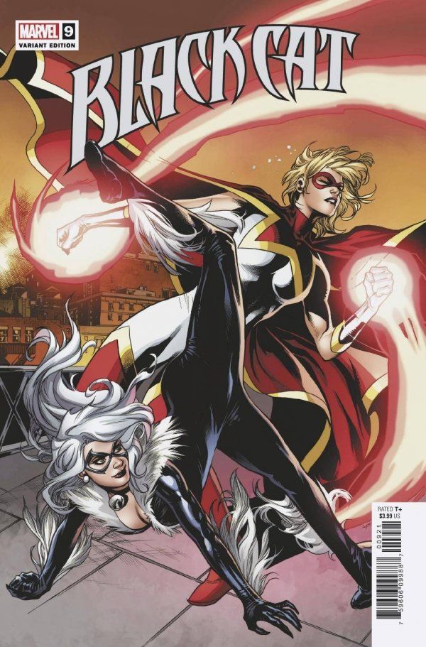 Black Cat #9 (Lupacchino Connecting Variant)