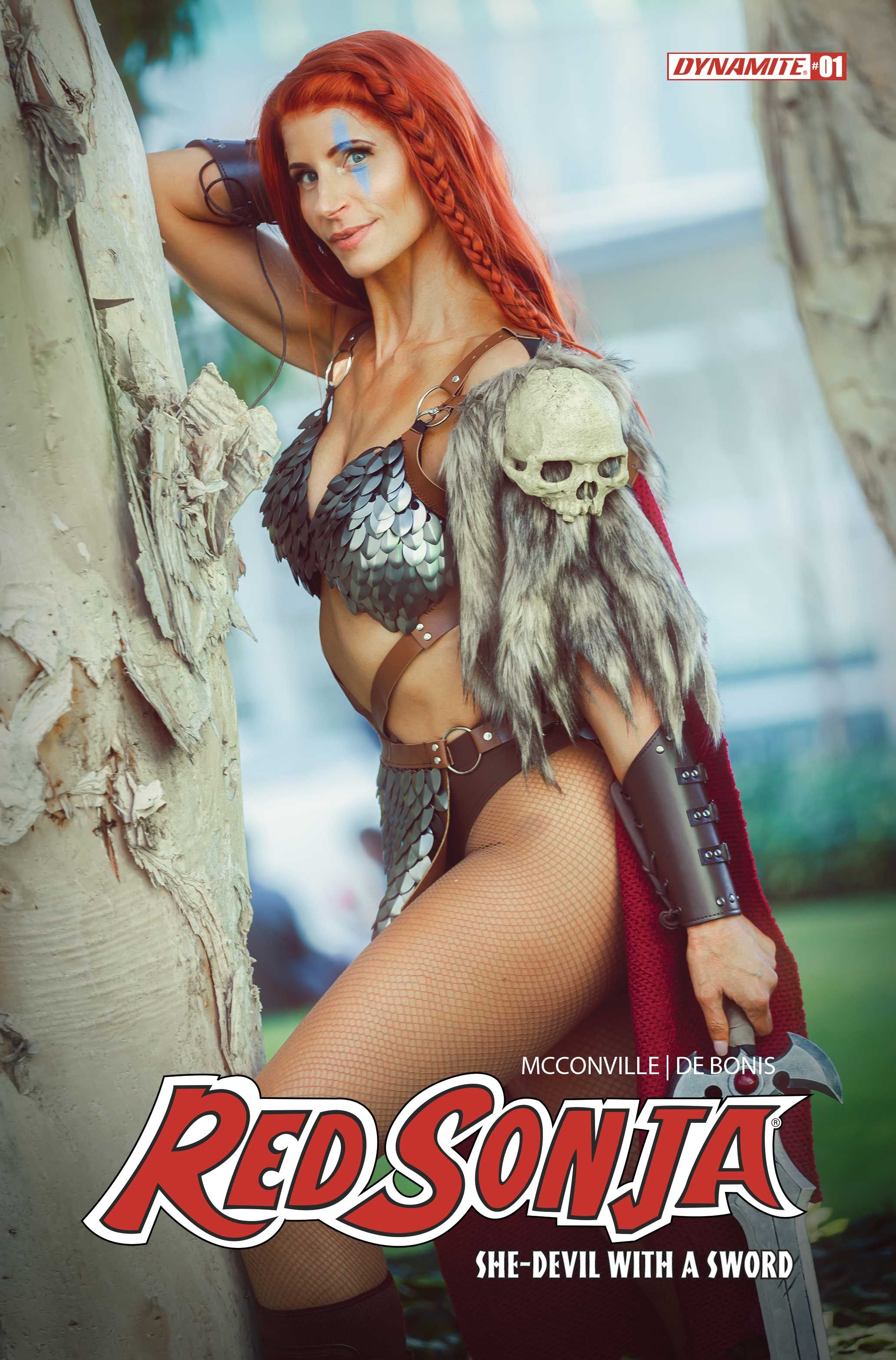 Red Sonja She Devil With A Sword #1 (Cvr E Woman Of Wonder Cosplay Variant) Comic