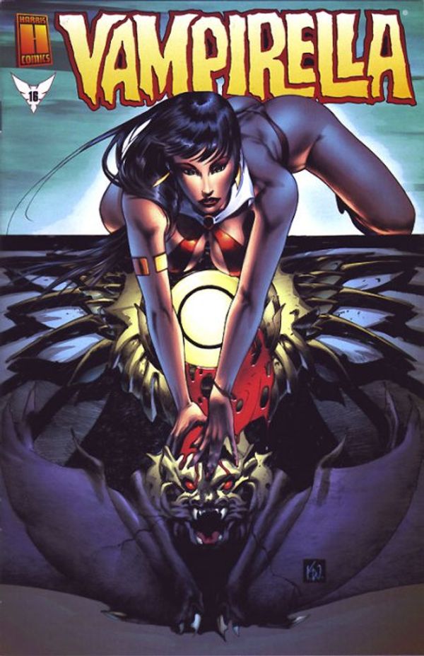 Vampirella #16 (Cover B)