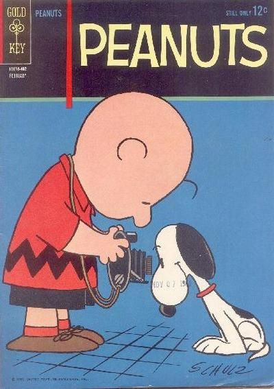 Peanuts #4 Comic