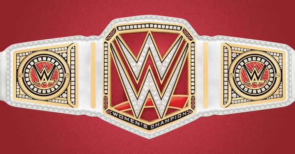 WWE #3 (Raw Womens Championship Belt Foi)