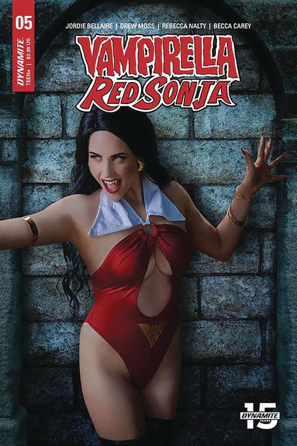 Vampirella/Red Sonja #5 (Cover E Cosplay)
