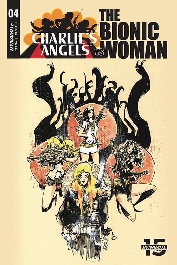 Charlies Angels Vs Bionic Woman #4 (Cover B Mahfood)