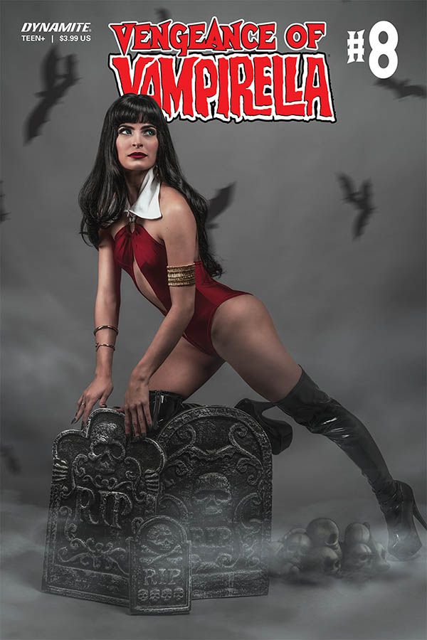 Vengeance Of Vampirella #8 (Cover D Titan Cosplay)