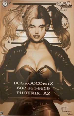 Hardlee Thinn Nn Catwoman 51 Gold Edition comic cover