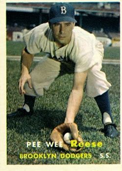 Pee Wee Reese 1958 Topps baseball Card #375