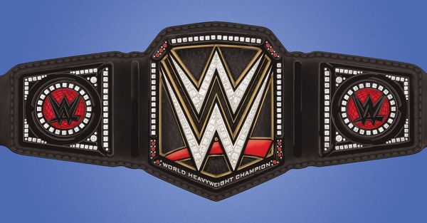 WWE #2 (World Championship Belt Foil Par)