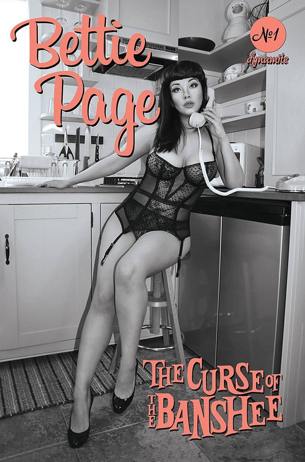 Bettie Page: The Curse of the Banshee #1 (40 Copy Cosplay B&w Cover)