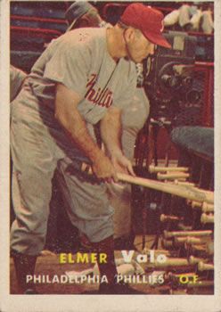 Elmer Valo 1957 Topps #54 Sports Card
