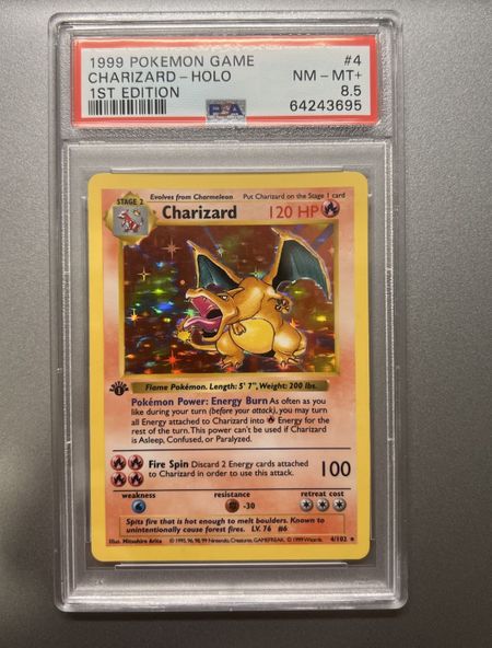 Charizard (4/102) - Base (1st Edition)
