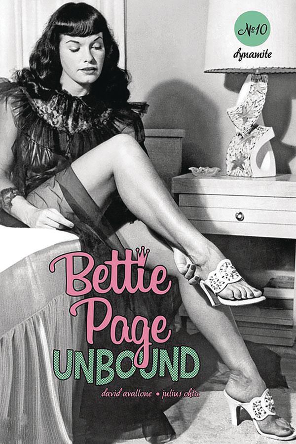 Bettie Page: Unbound #10 (Cover E Photo)