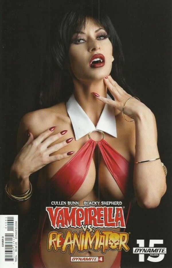 Vampirella Vs Reanimator #4 (Cover D Cosplay)