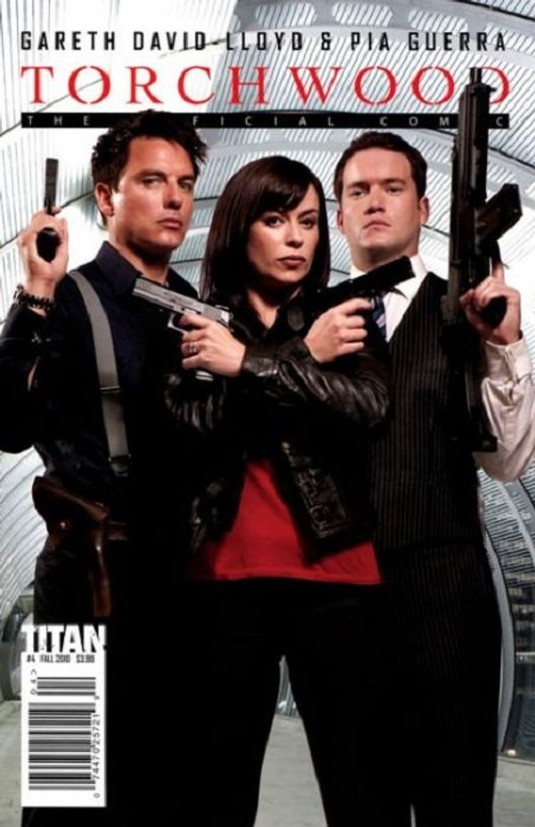 Torchwood #4 (Photo Cover Variant)