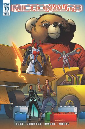 Micronauts  #10 (Subscription Variant B)