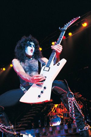 KISS #7 (Cover F 25 Copy Photo Virgin Cover)