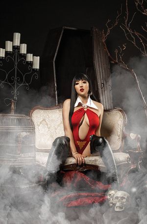 Vengeance Of Vampirella #23 (Cover F 20 Copy Cover Cosplay Virgi)