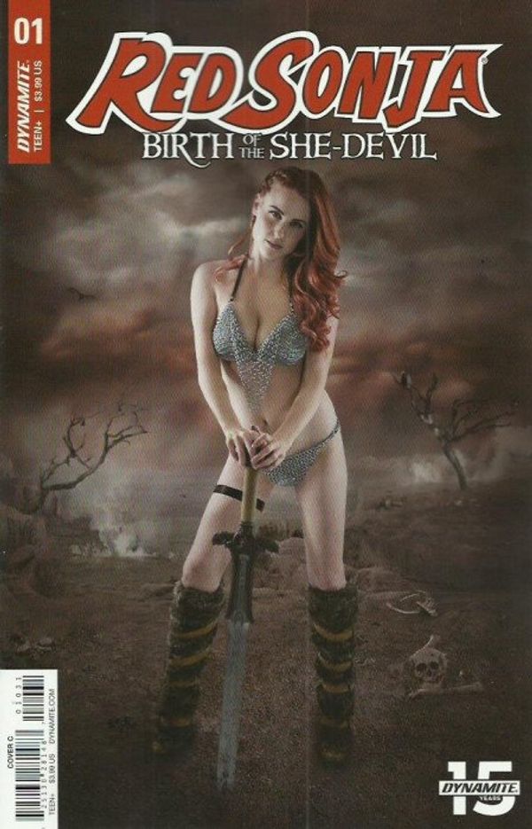 Red Sonja: Birth of the She Devil #1 (Cover C Cosplay)