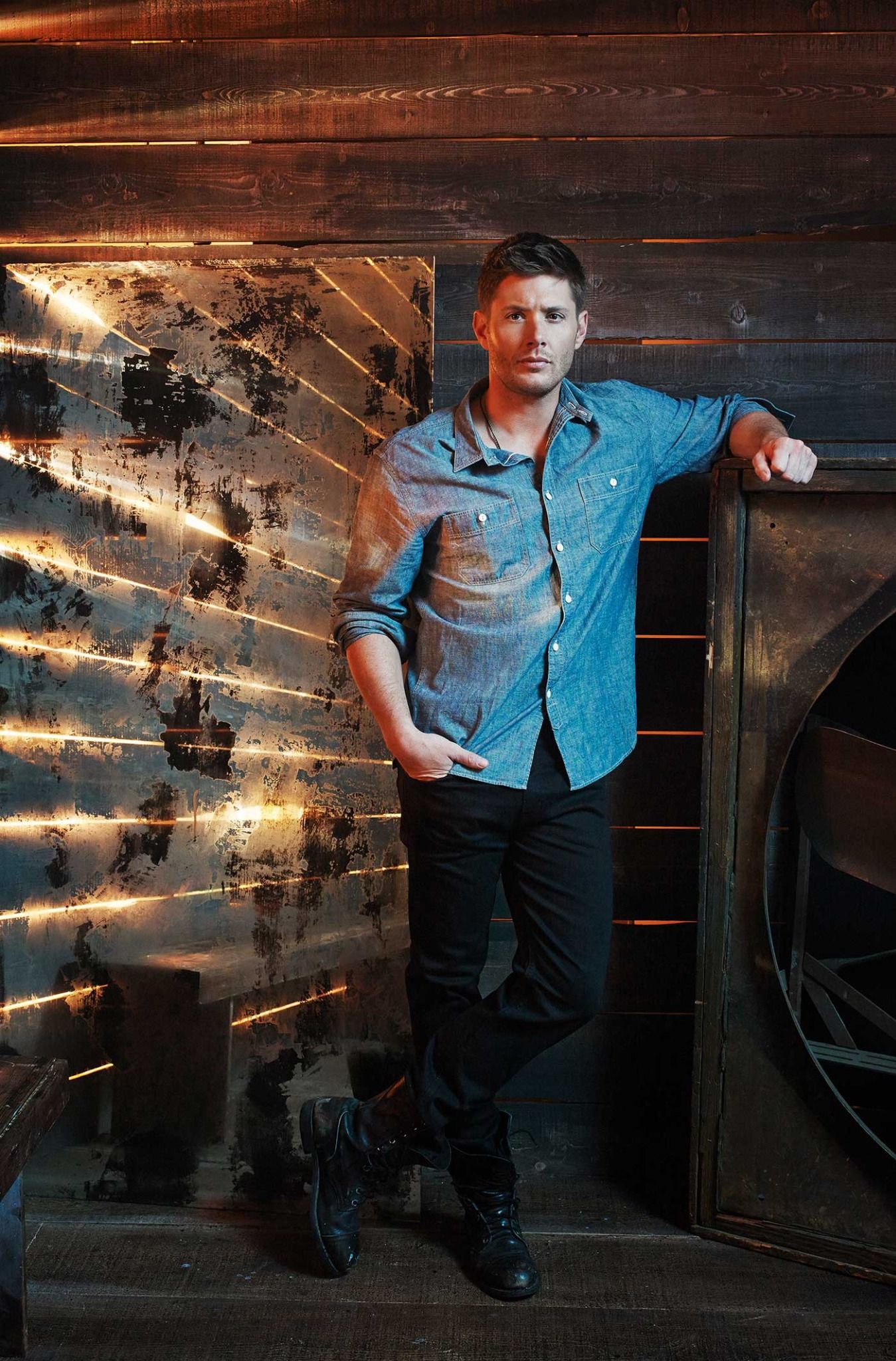Supernatural Dean Winchester #1 (Cvr I Photo 1 Ltd Virgin Variant) Comic