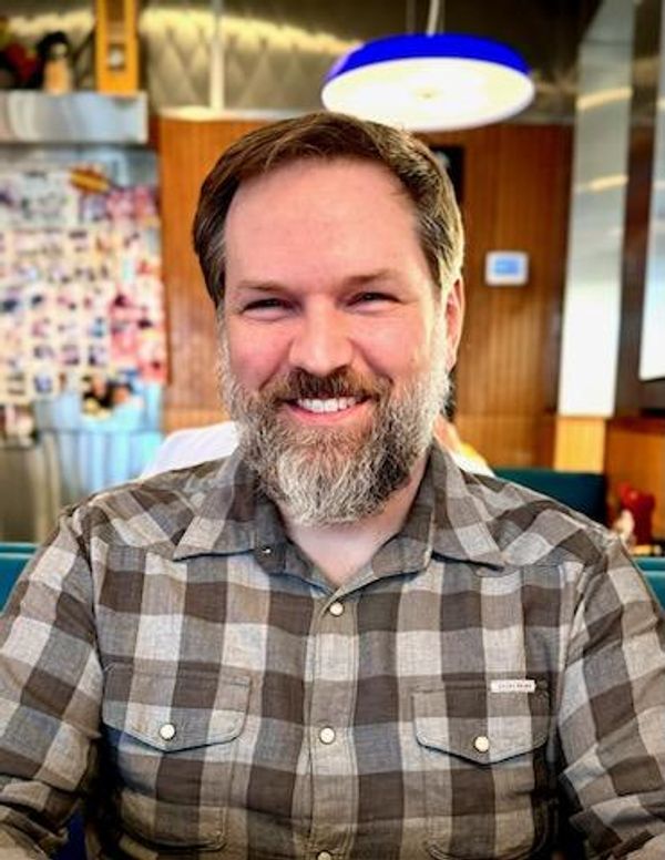 IDW hires Bobby Curnow and... Post Image