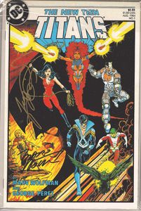 Teen Titans 1 signed by George Perez and Marv Wolfman