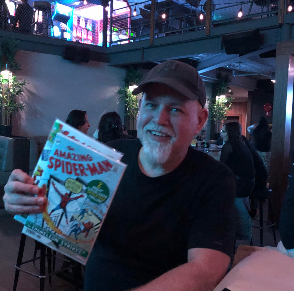 VeVe & Comic Collector Gary